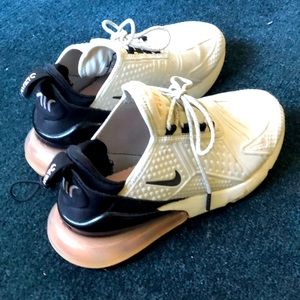 Nike Air Max 270, size 7, white, pink & black